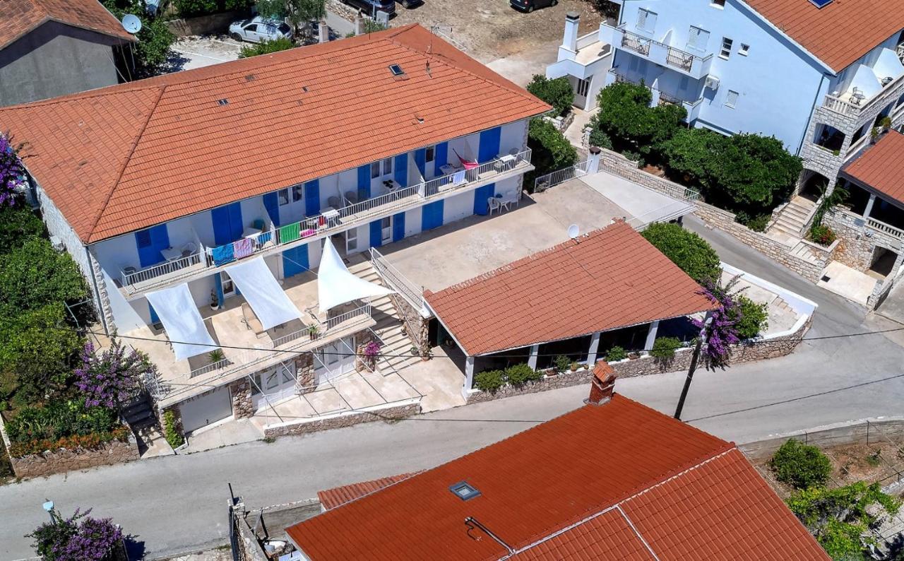 Bed & Breakfast Pansion Jakas