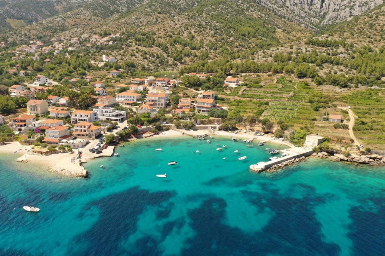 Pansion Jakas 3* Zavala